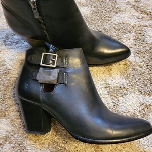 Frye Jennifer Belted Shootie Ankle Boot, Black Size 7.5 NWB!